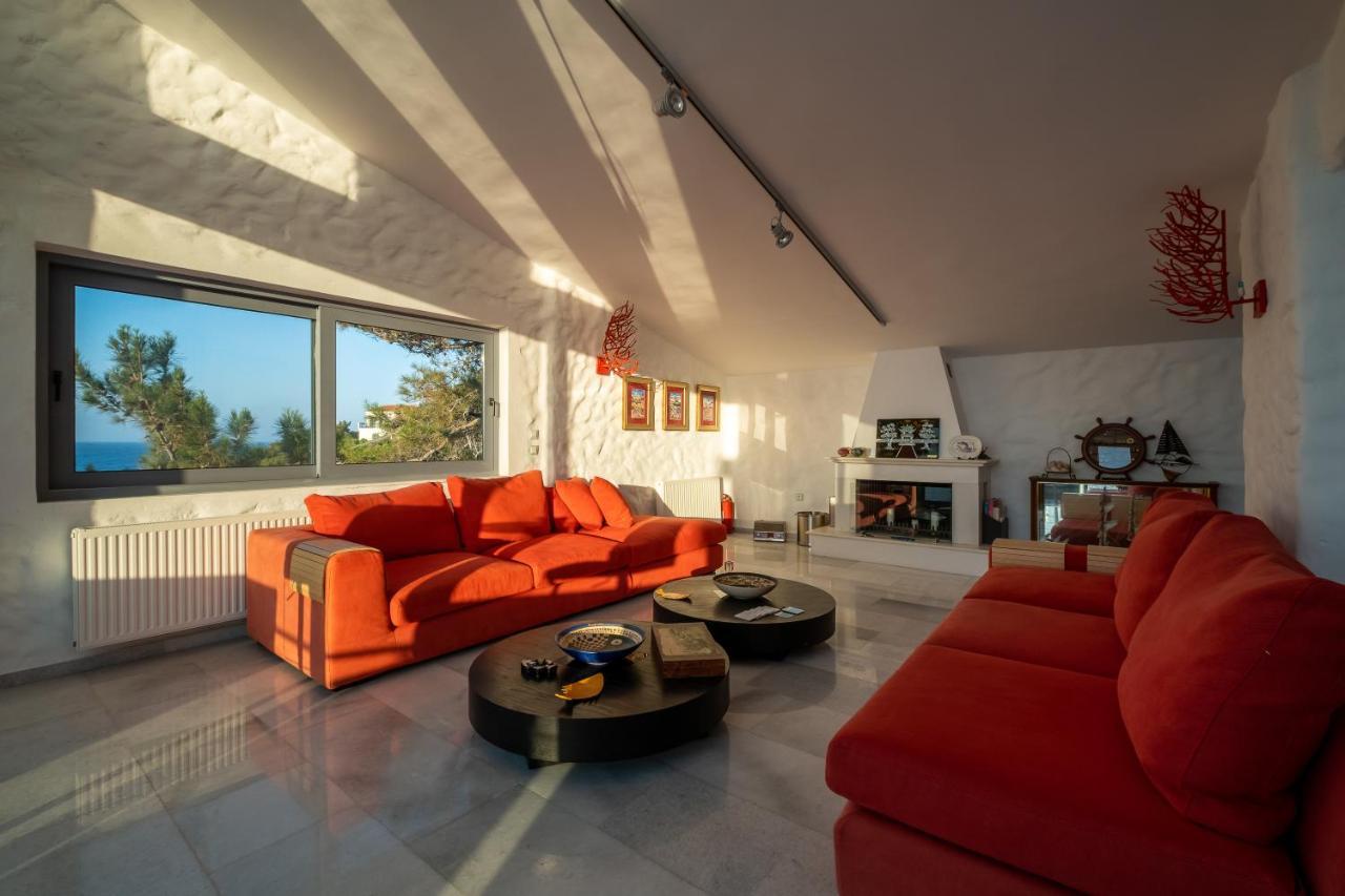 Icarus Luxury Beachfront Villa Gialiskari  Exterior foto