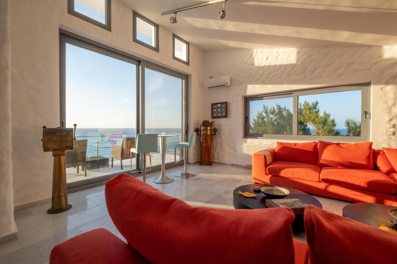 Icarus Luxury Beachfront Villa Gialiskari  Exterior foto